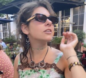 elizabeth mary wilhelmina bentinck instagram