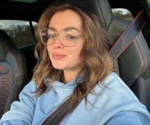 izzy hammond boyfriend