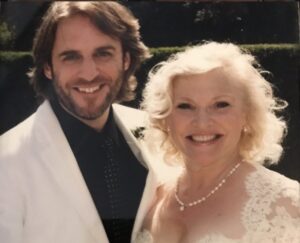 sandra dickinson husband