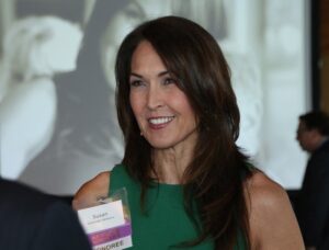 susan schneider net worth