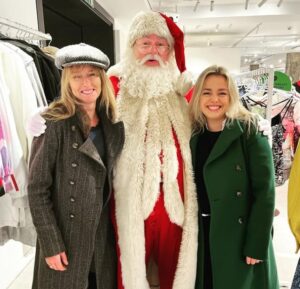 why did mindy hammond leave richard