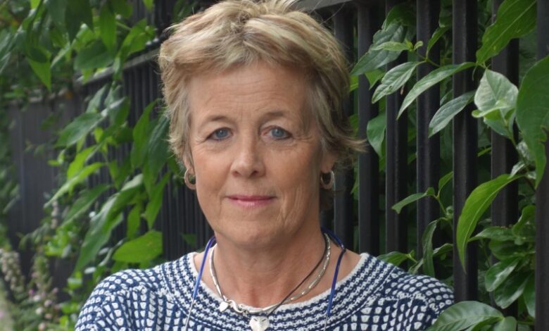 Belinda Giles