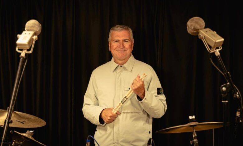 Steve White