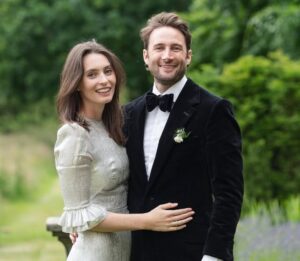 ella mills husband