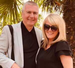 sally lindsay husband steve white