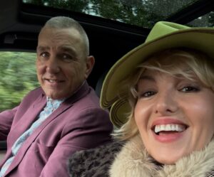 vinnie jones girlfriend