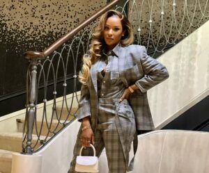 savannah james height