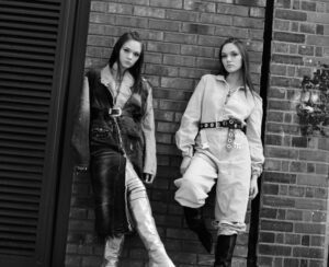 daisy and phoebe tomlinson